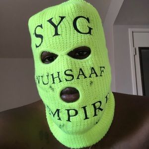 Ski mask